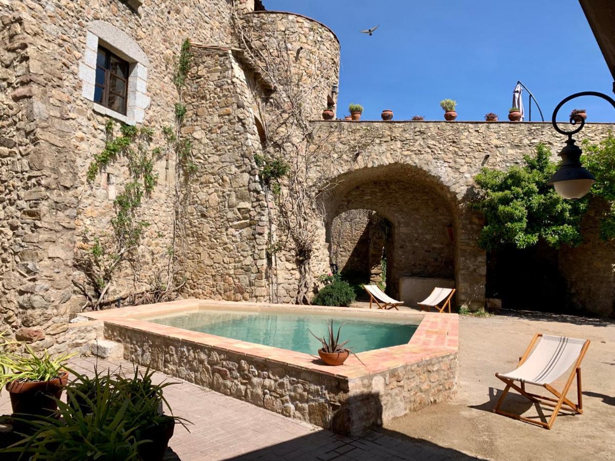 Els Racons Del Fort Castle In Wine Territory Capmany Dış mekan fotoğraf